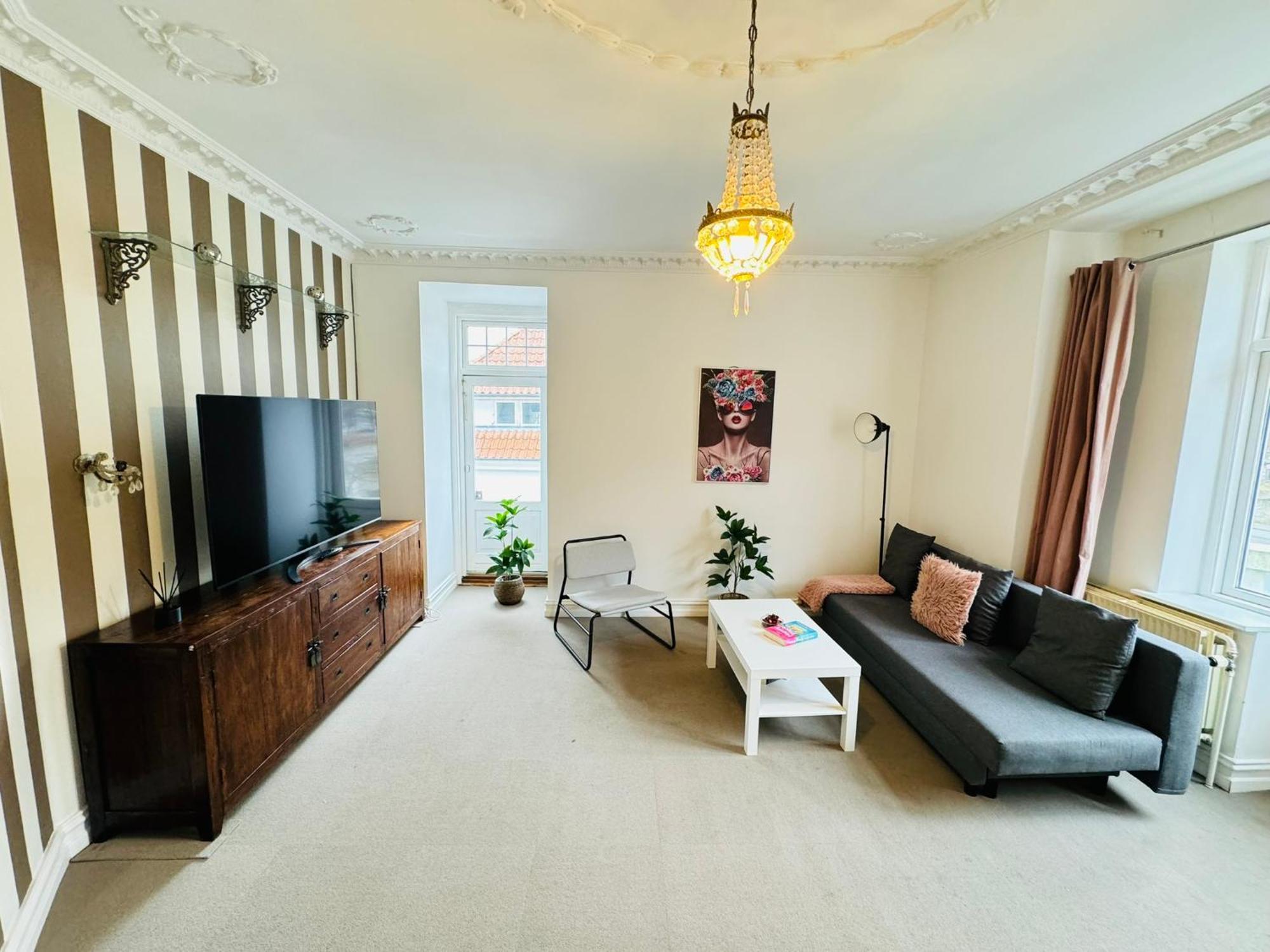 aday - Villa Firenze - 2 Bedrooms Bright Apartment Aalborg Esterno foto