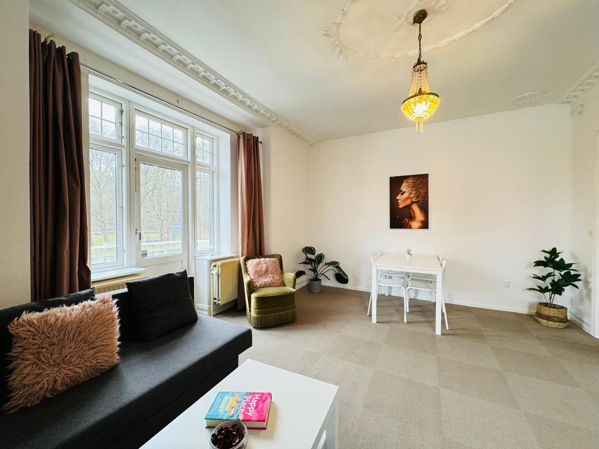 aday - Villa Firenze - 2 Bedrooms Bright Apartment Aalborg Esterno foto