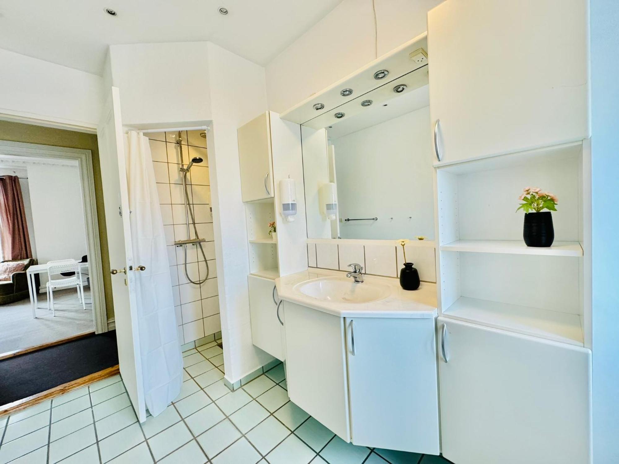 aday - Villa Firenze - 2 Bedrooms Bright Apartment Aalborg Esterno foto